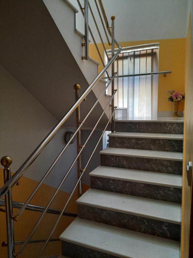 Rooms Cehovin Постойна Екстер'єр фото